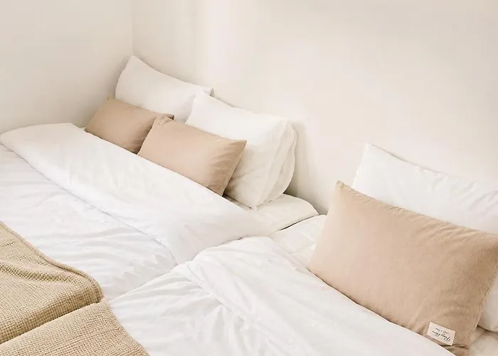2호선 건대, 성수, 잠실, 강남, 명동, 홍대 최대 5인,minyustay *